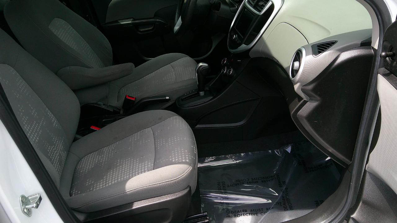 Chevrolet Sonic 5dr HB LT w/1FL 2020