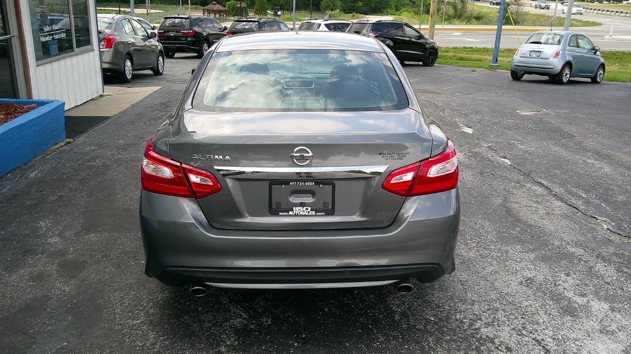 Nissan Altima 4dr Sdn I4 2.5 S 2016