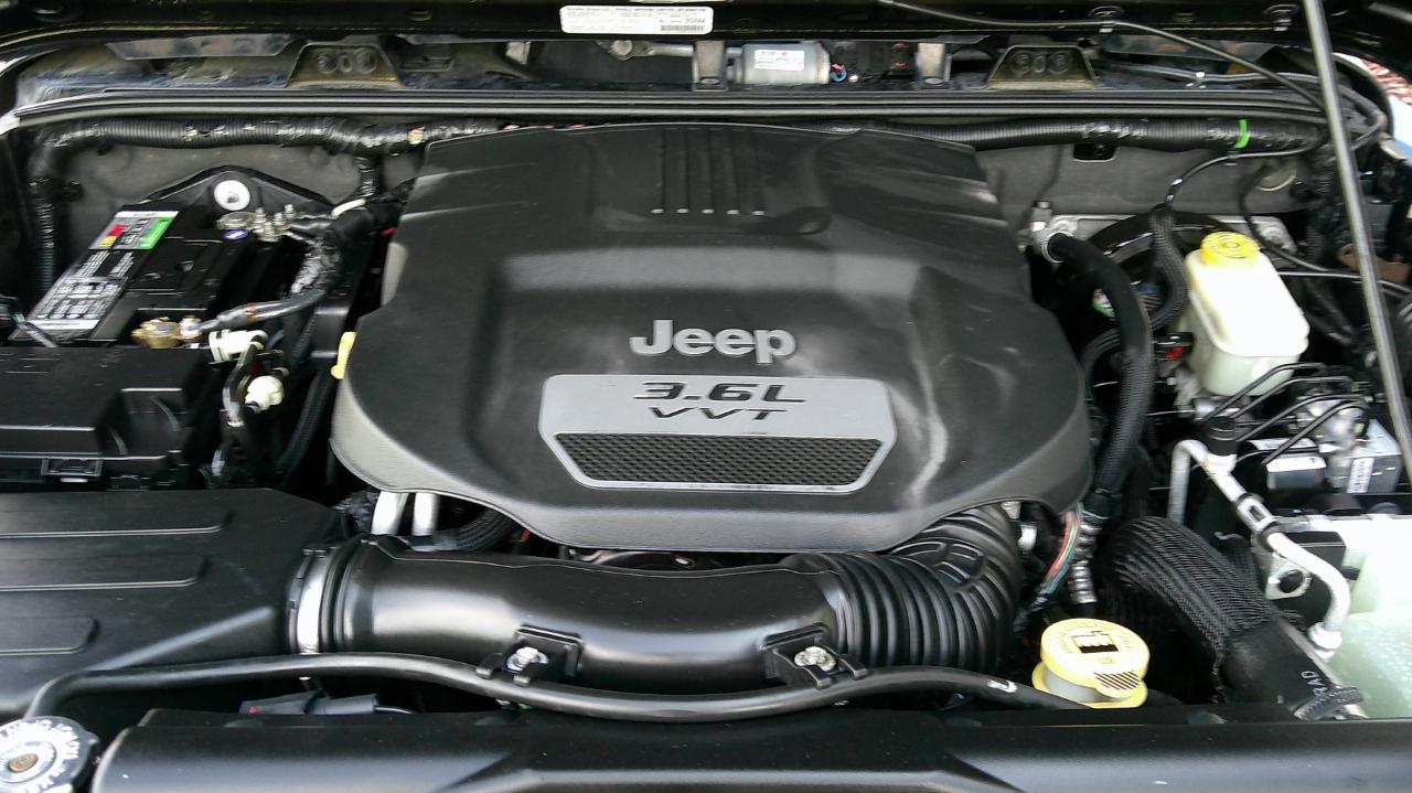 Jeep Wrangler Unlimited 4WD 4dr Sport 2013
