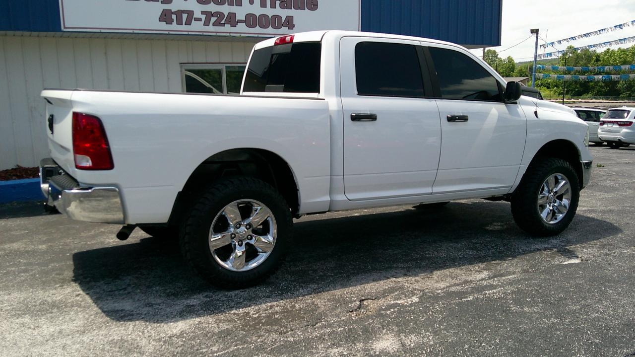 RAM 1500 4WD Crew Cab 140.5" Big Horn 2016