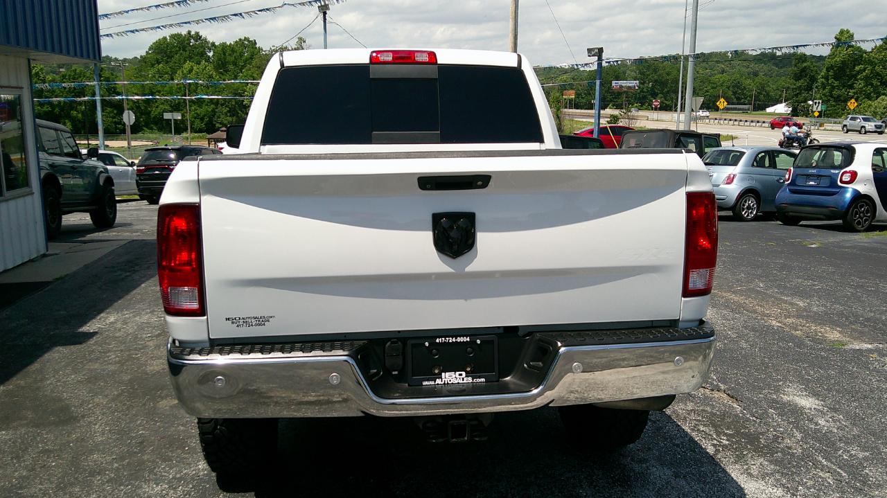 RAM 1500 4WD Crew Cab 140.5" Big Horn 2016