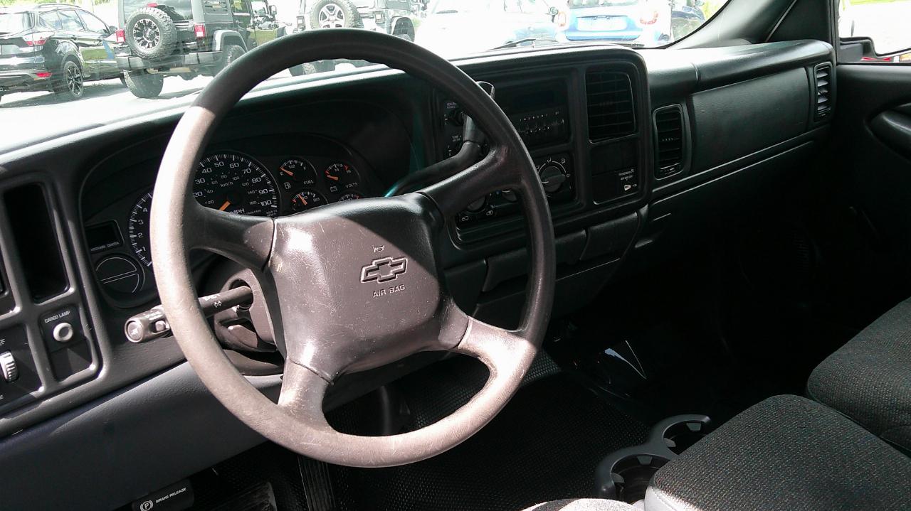 Chevrolet Silverado 1500 Ext Cab 143.5" WB 2002