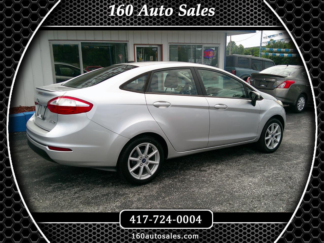 2017 Ford Fiesta SE Sedan