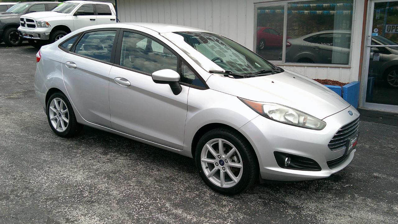 Ford Fiesta SE Sedan 2017