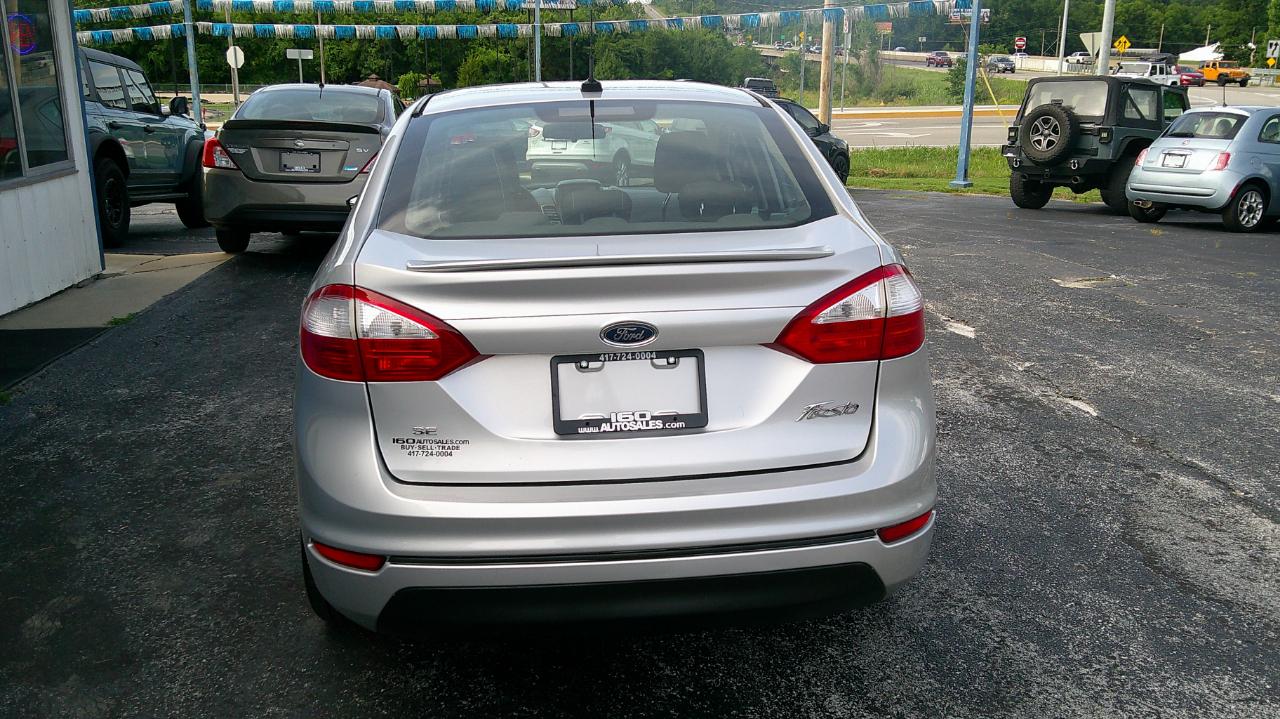 Ford Fiesta SE Sedan 2017