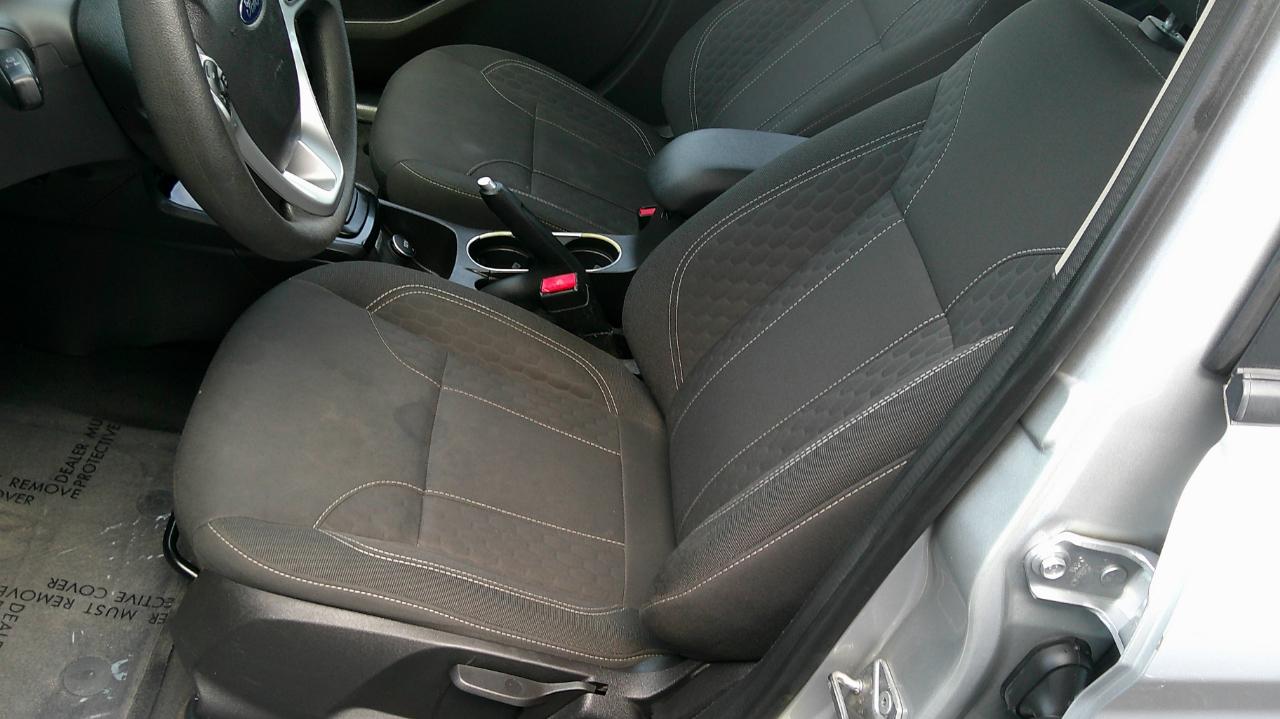 Ford Fiesta SE Sedan 2017