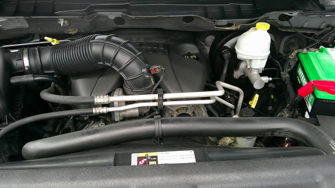 RAM 1500 2WD Crew Cab 140.5" Lone Star 2012