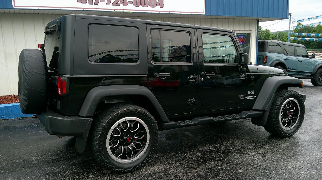 Jeep Wrangler Unlimited 4WD 4dr X 2009