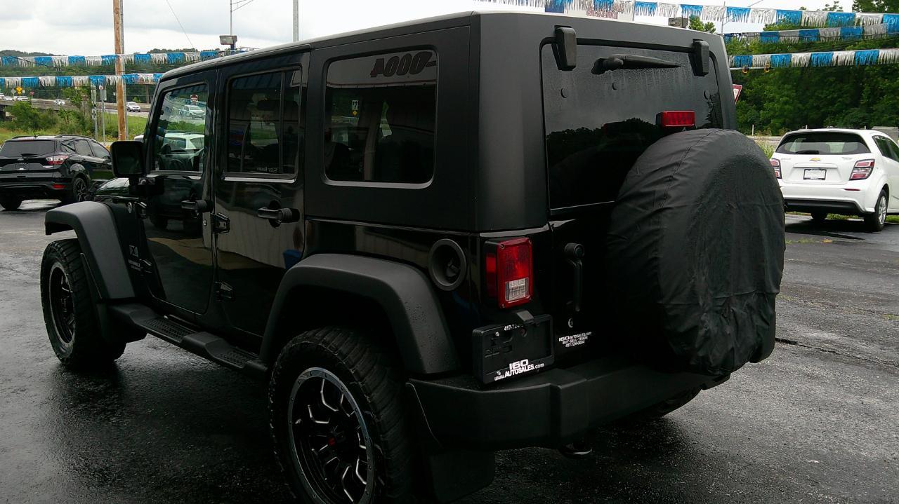 Jeep Wrangler Unlimited 4WD 4dr X 2009