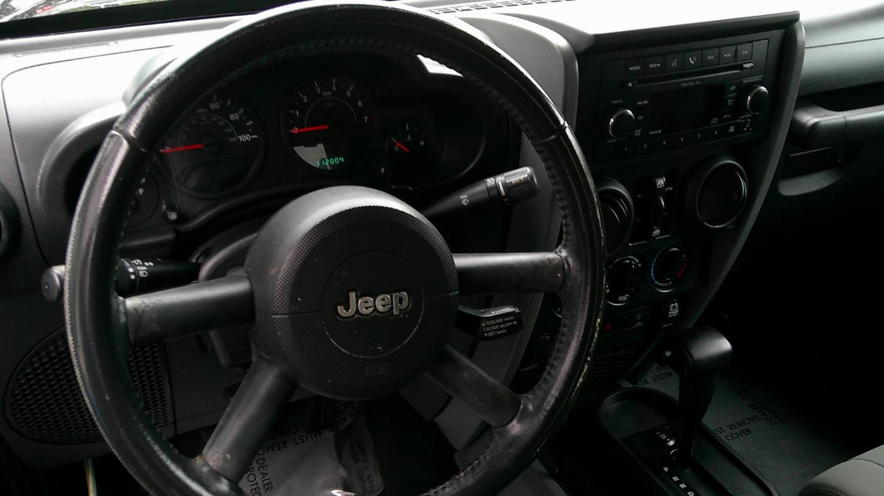 Jeep Wrangler Unlimited 4WD 4dr X 2009