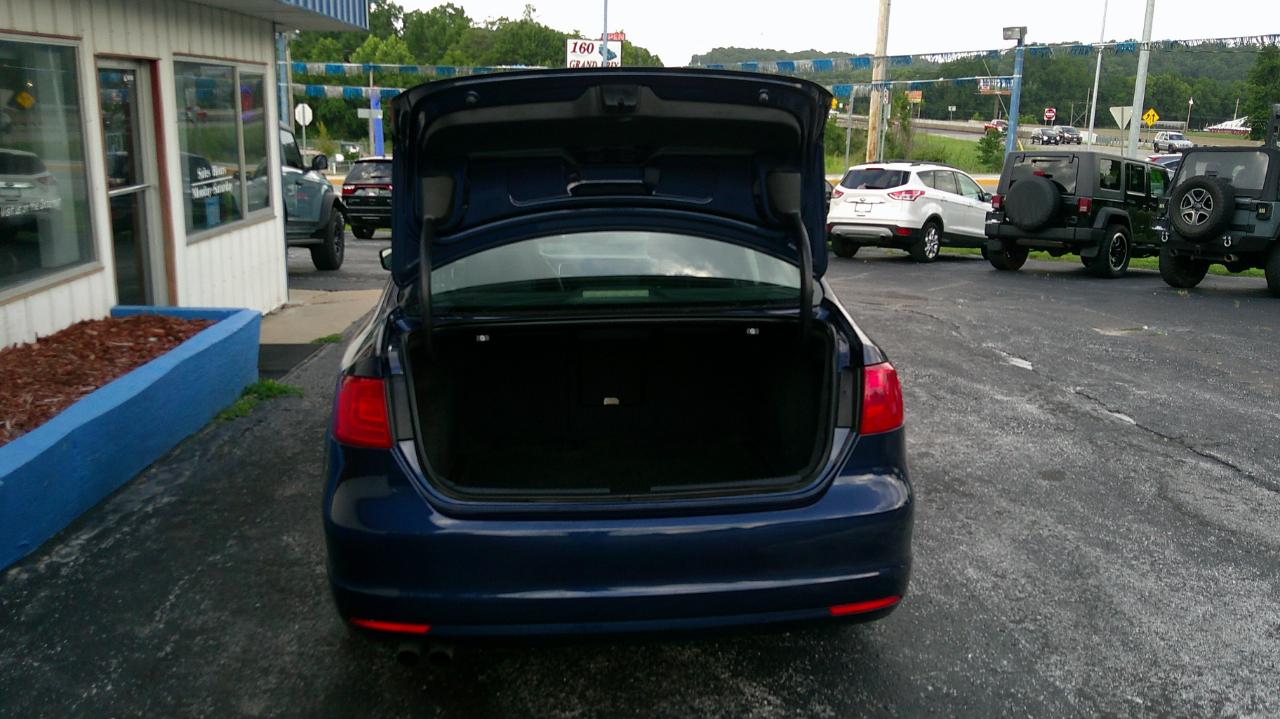Volkswagen Jetta Sedan 4dr DSG TDI 2014