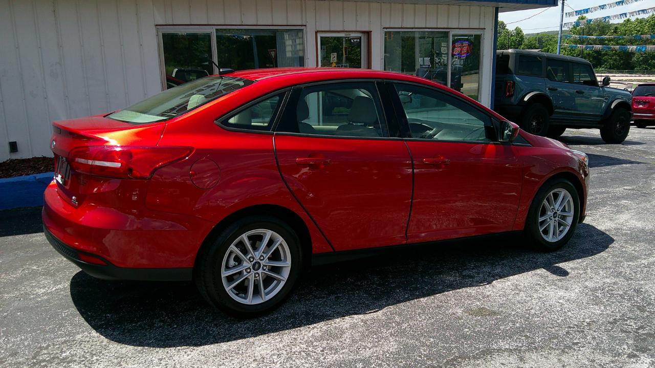 Ford Focus SE Sedan 2018