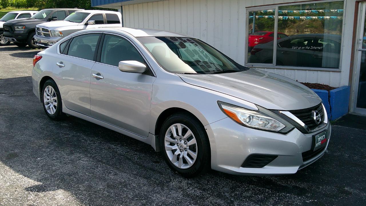 Nissan Altima 4dr Sdn I4 2.5 S 2016