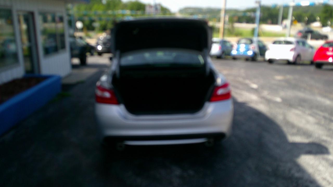 Nissan Altima 4dr Sdn I4 2.5 S 2016