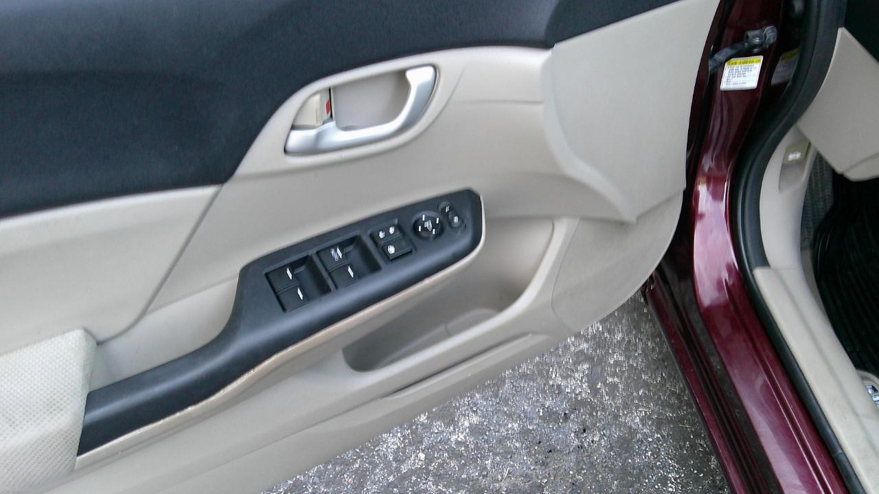 Honda Civic Sdn 4dr Auto LX 2012