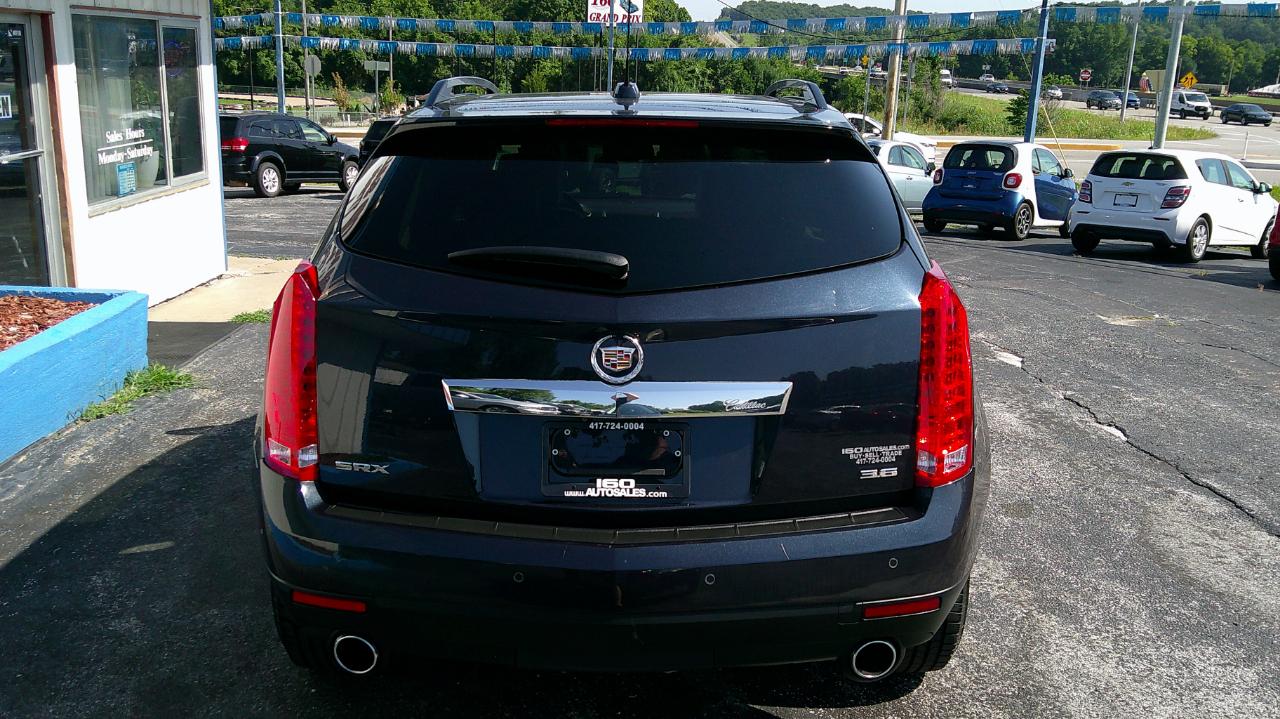 Cadillac SRX FWD 4dr Luxury Collection 2015