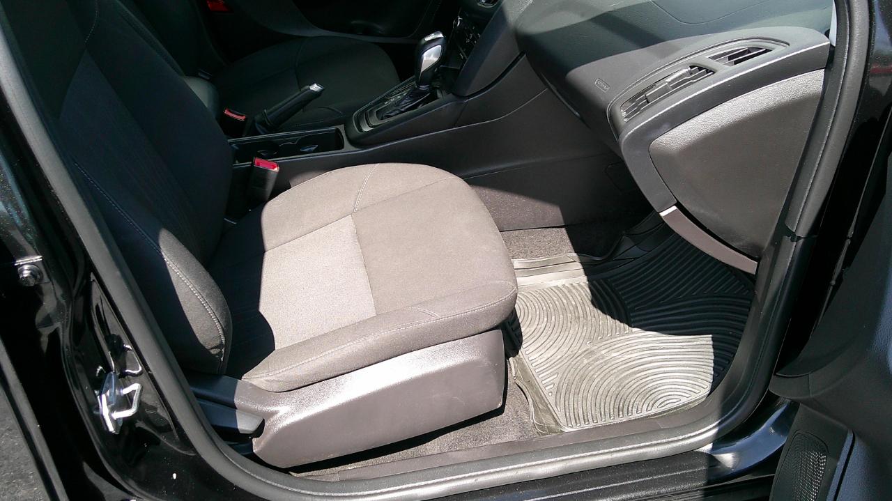 Ford Focus 5dr HB SE 2015