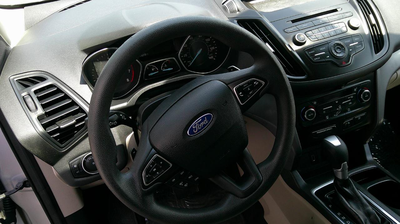 Ford Escape SE FWD 2017