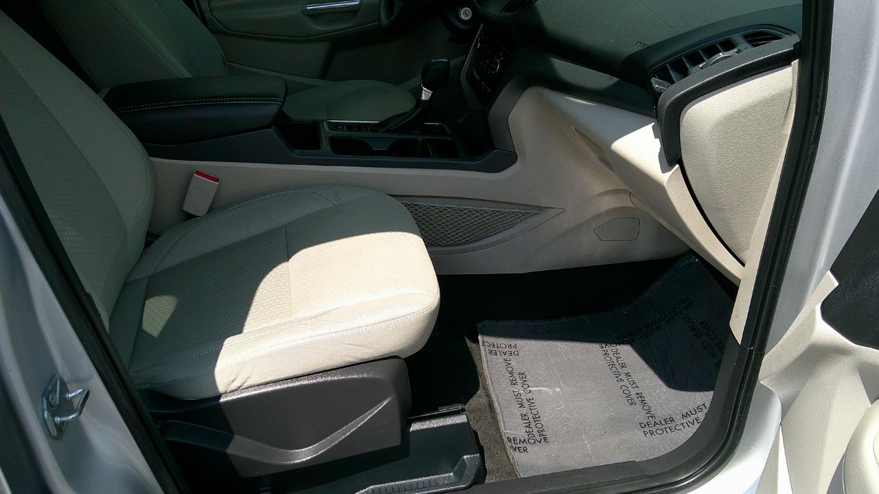 Ford Escape SE FWD 2017