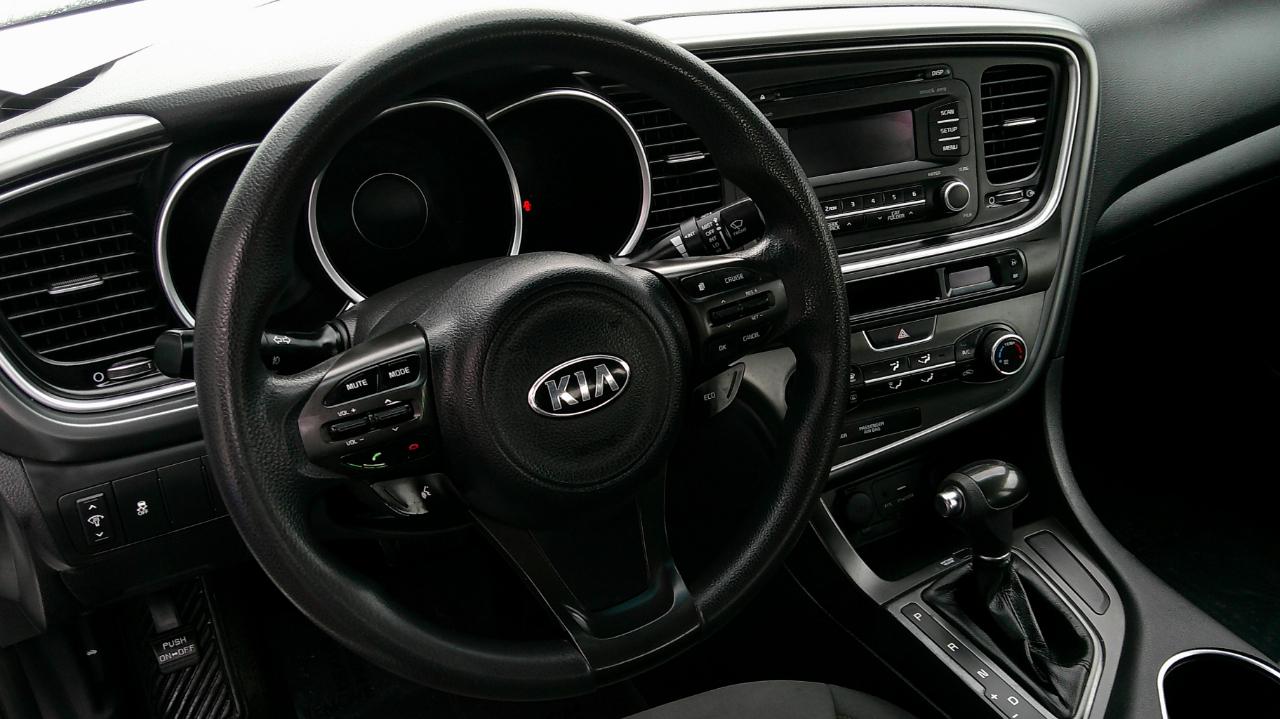 Kia Optima 4dr Sdn LX 2015