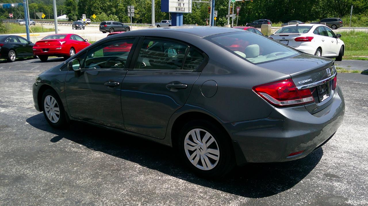 Honda Civic Sdn 4dr Auto LX 2013