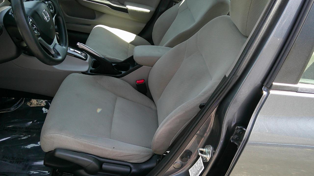 Honda Civic Sdn 4dr Auto LX 2013