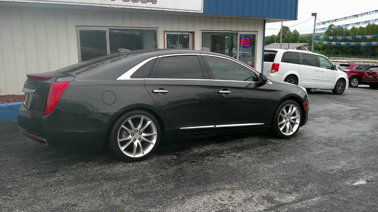 Cadillac XTS 4dr Sdn Premium Collection AWD 2016