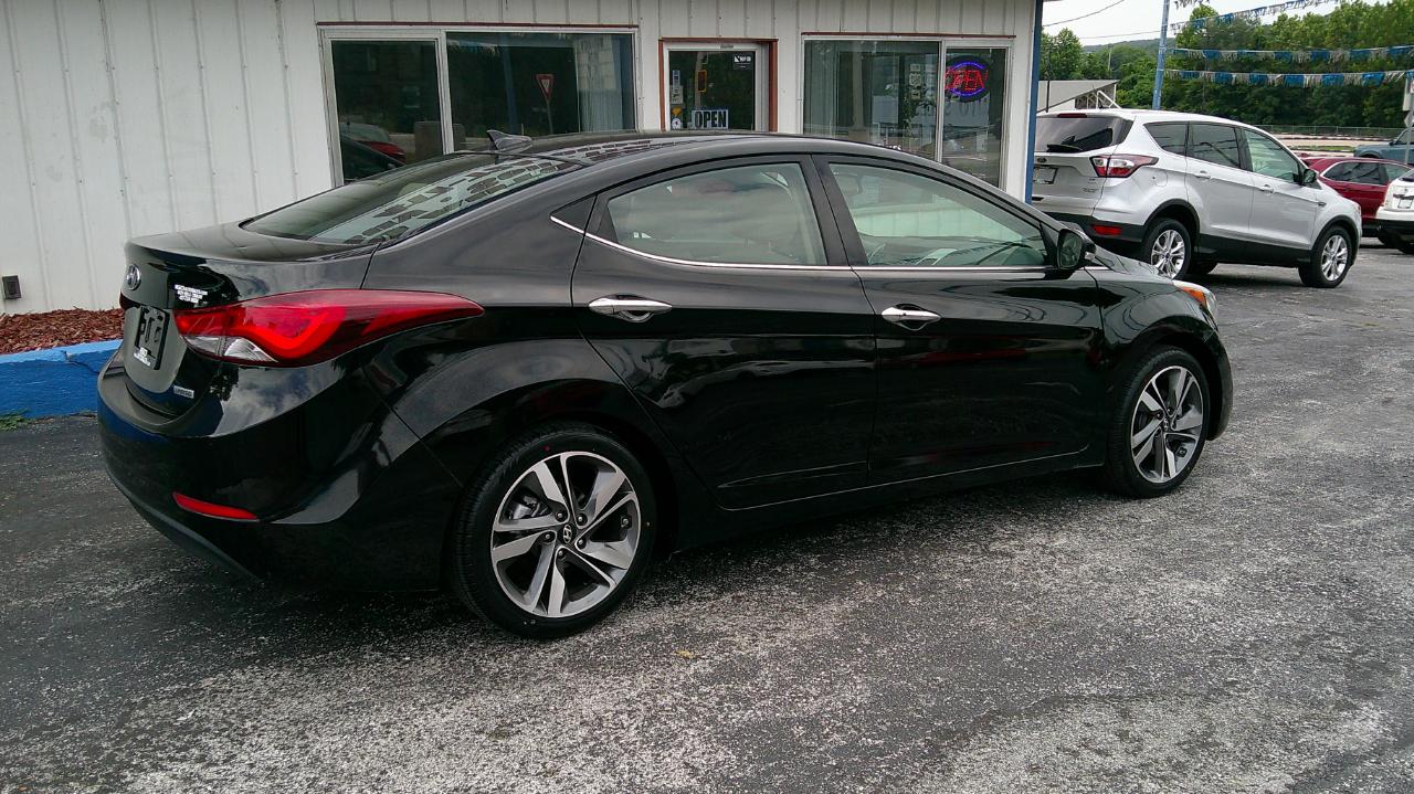 Hyundai Elantra  2014