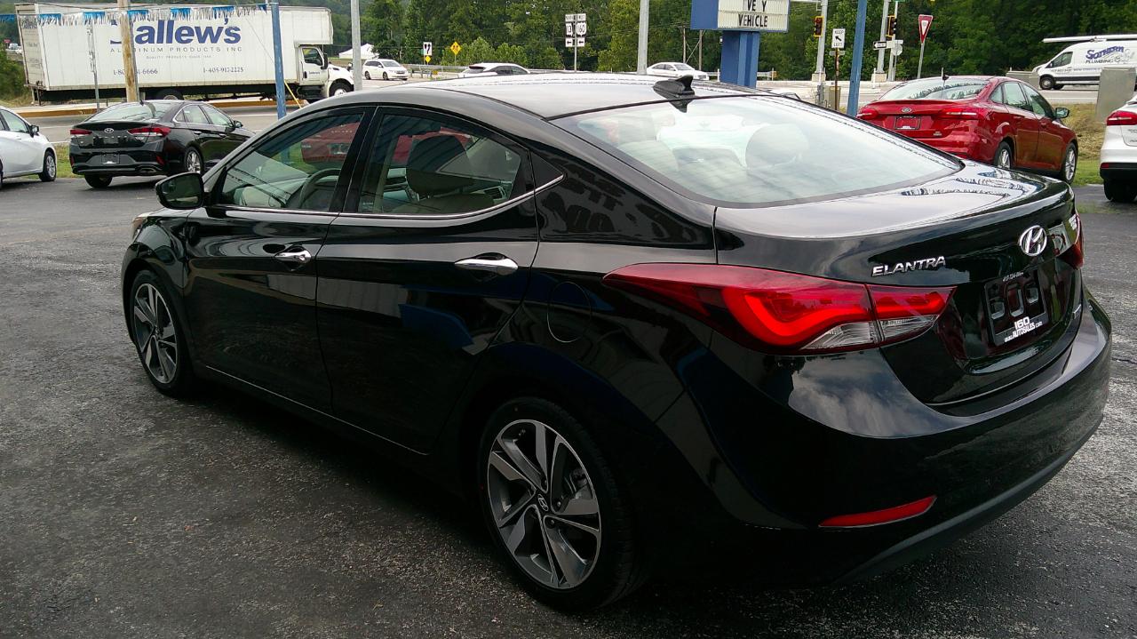 Hyundai Elantra  2014