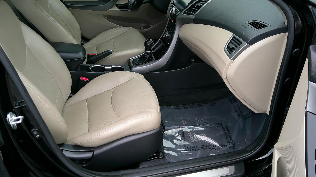 Hyundai Elantra  2014
