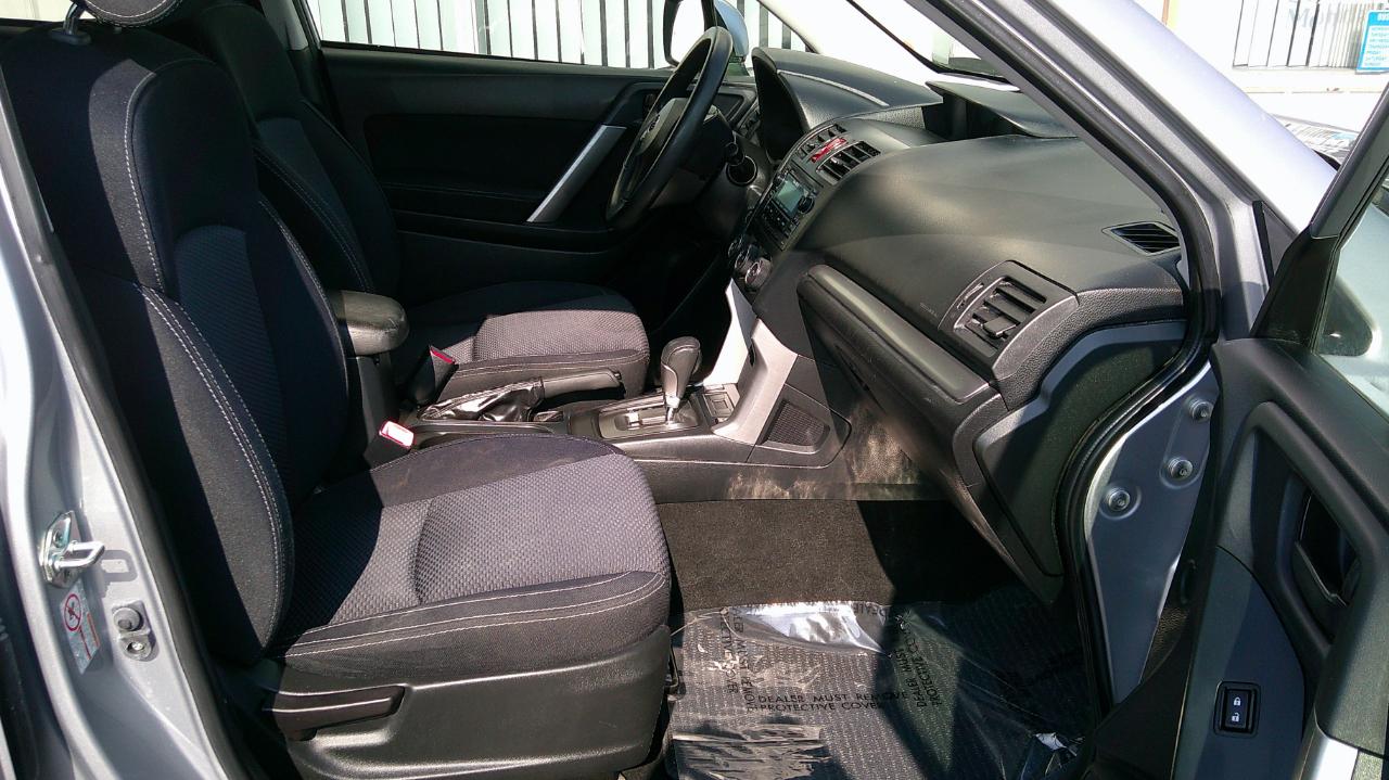 Subaru Forester 4dr CVT 2.5i Premium PZEV 2015