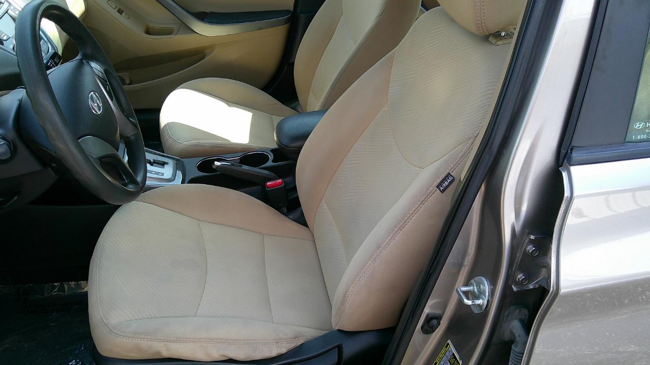 Hyundai Elantra 4dr Sdn Auto GLS 2013