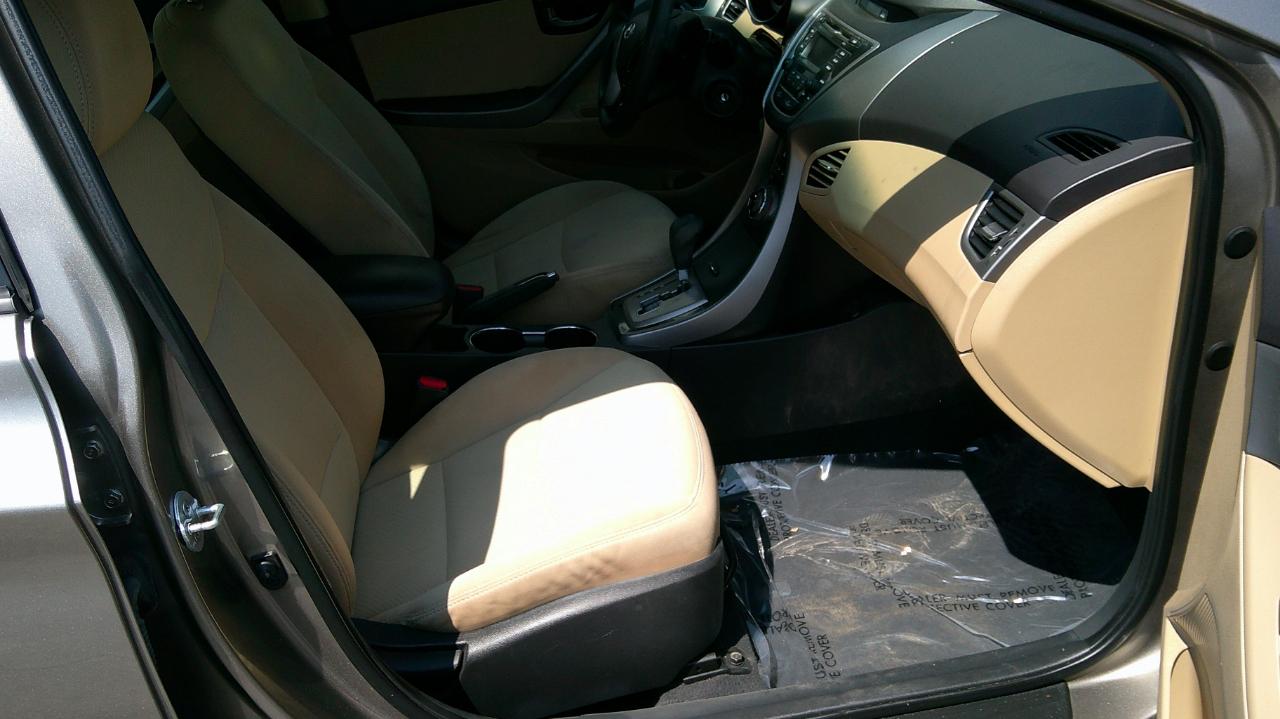 Hyundai Elantra 4dr Sdn Auto GLS 2013