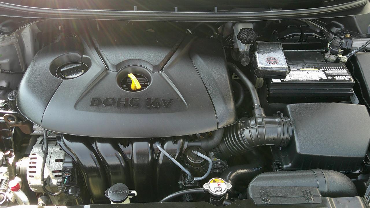 Hyundai Elantra 4dr Sdn Auto GLS 2013