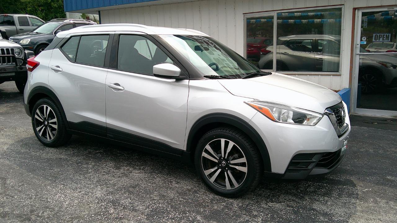 Nissan Kicks SV FWD 2020