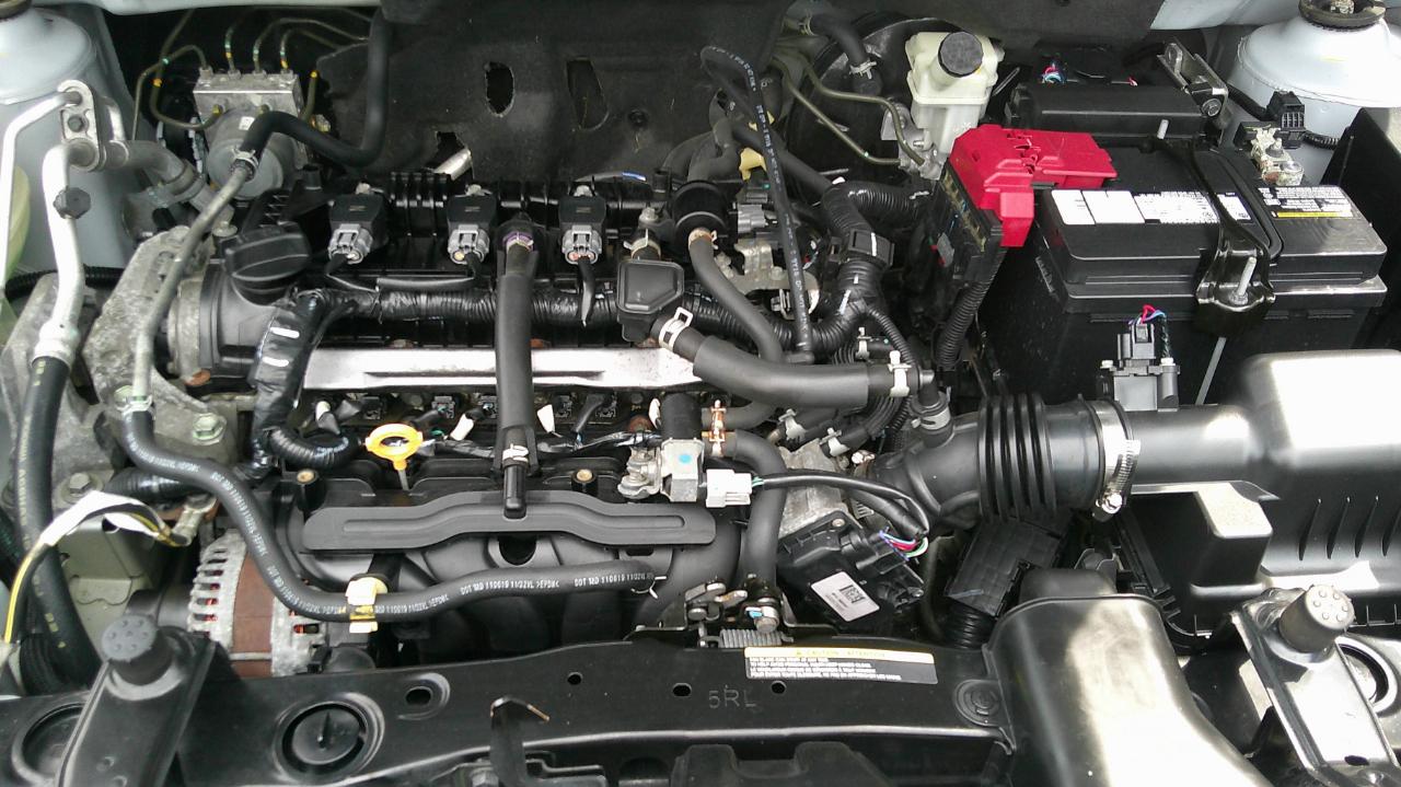Nissan Kicks SV FWD 2020
