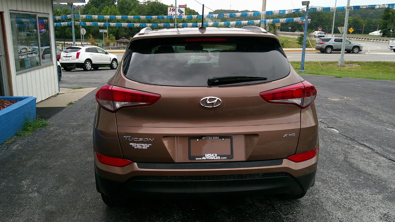 Hyundai Tucson AWD 4dr SE w/Beige Int 2016