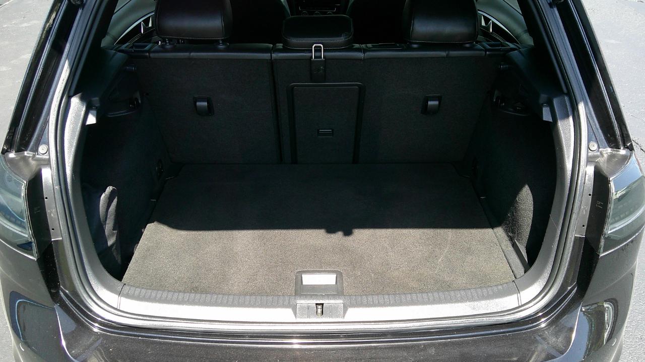 Volkswagen Golf R 4dr HB 2015
