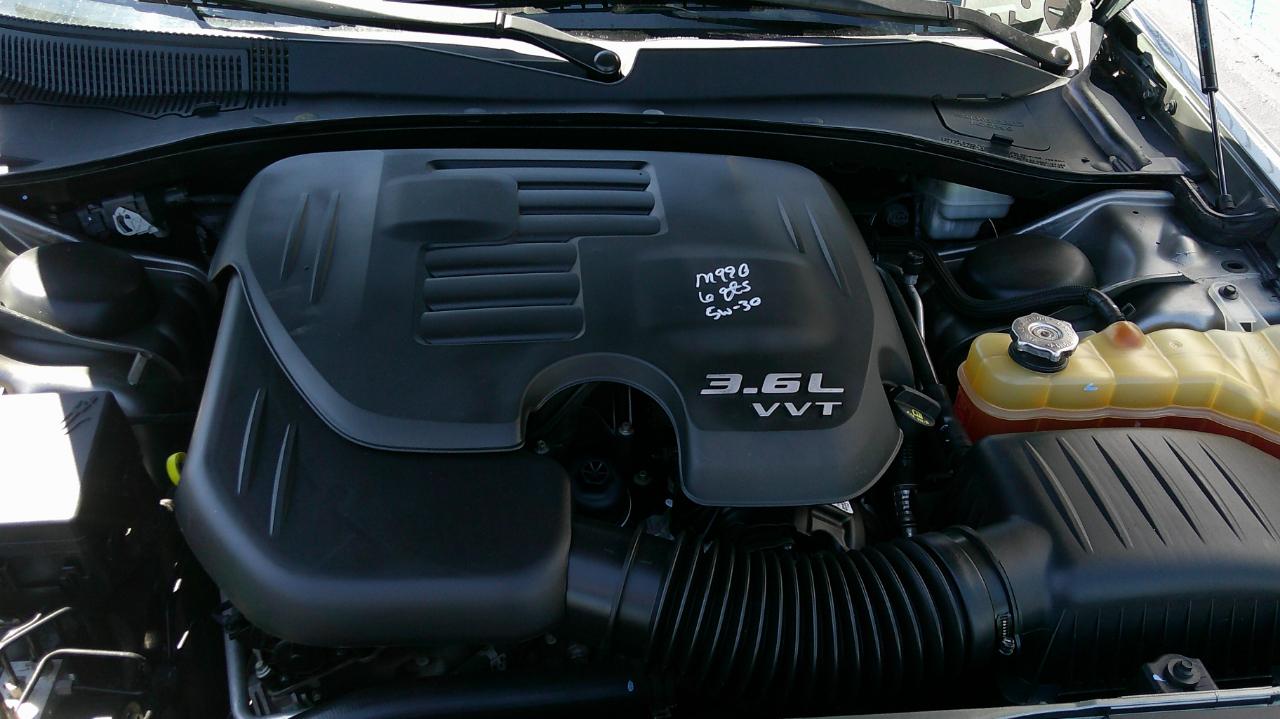 Chrysler 300 4dr Sdn V6 Limited RWD 2012