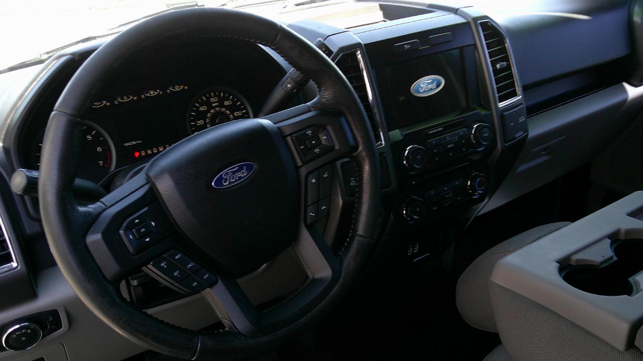 Ford F-150 4WD SuperCrew 139" XLT 2016