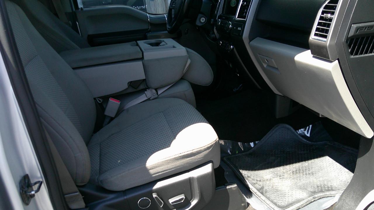 Ford F-150 4WD SuperCrew 139" XLT 2016