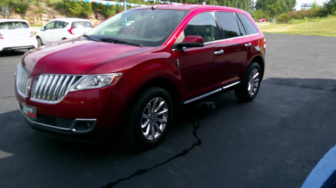Lincoln MKX FWD 4dr 2013