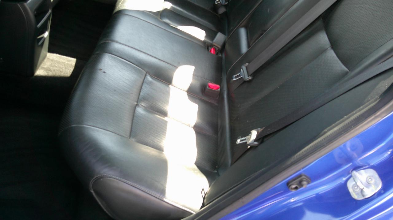 Nissan Sentra 4dr Sdn I4 CVT SR 2015