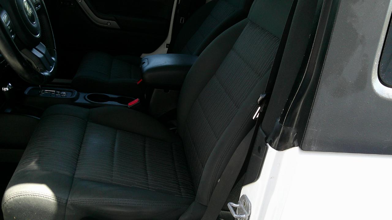 Jeep Wrangler 4WD 2dr Sport 2012