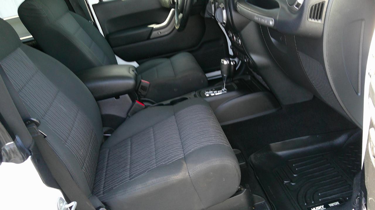 Jeep Wrangler 4WD 2dr Sport 2012