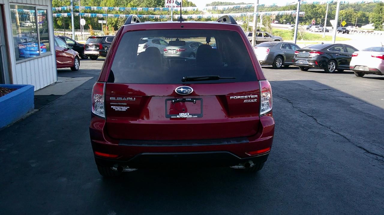 Subaru Forester 4dr Auto 2.5X Premium 2012