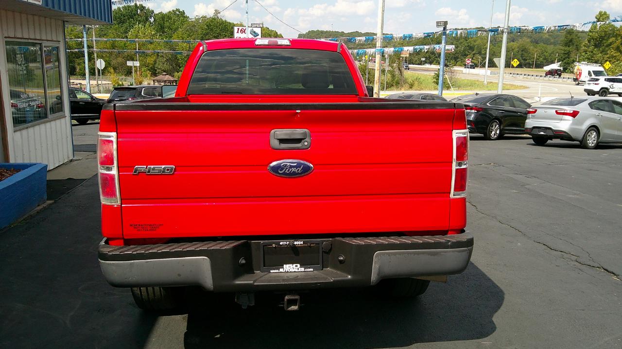 Ford F-150 2WD Reg Cab 145" XLT w/Mid-Box Prep 2010