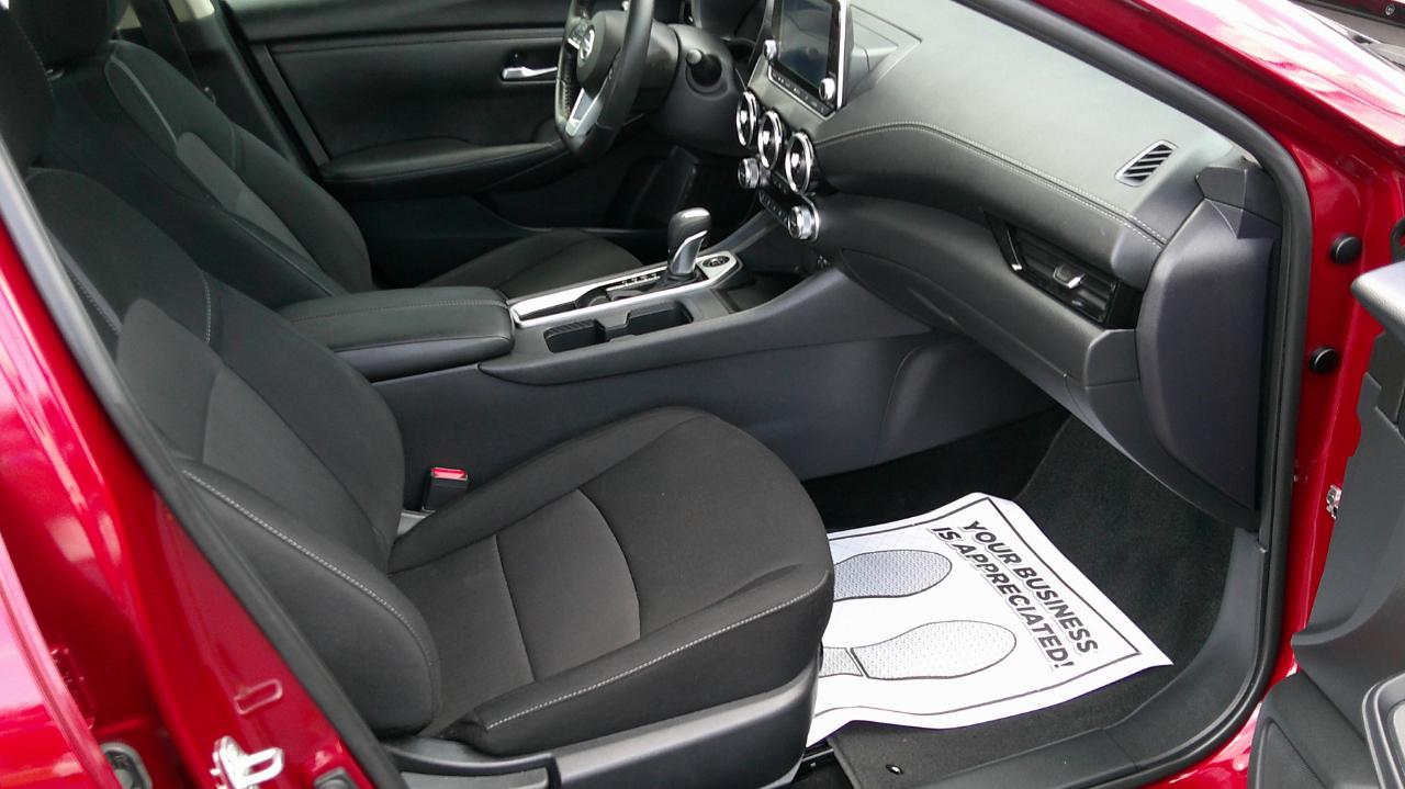 Nissan Sentra SV CVT 2023