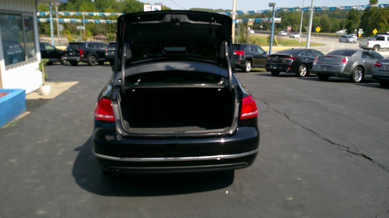 Volkswagen Passat 4dr Sdn 2.0L DSG TDI SEL Premium 2014