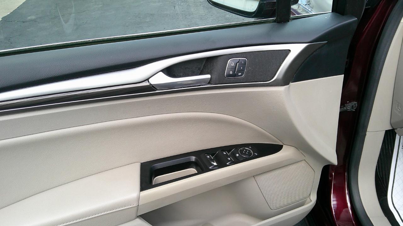 Ford Fusion SE FWD 2017